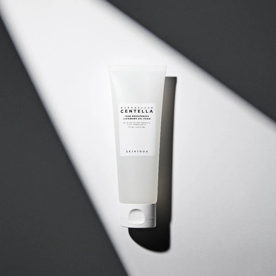 Skin1004 -Madagascar Centella Tone Brightening Cleansing Gel Foam