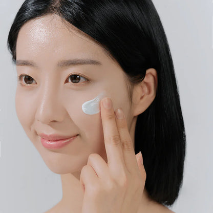 Skin1004 - Hyalu-Cica Water-Fit Sun Serum SPF50+ PA++++